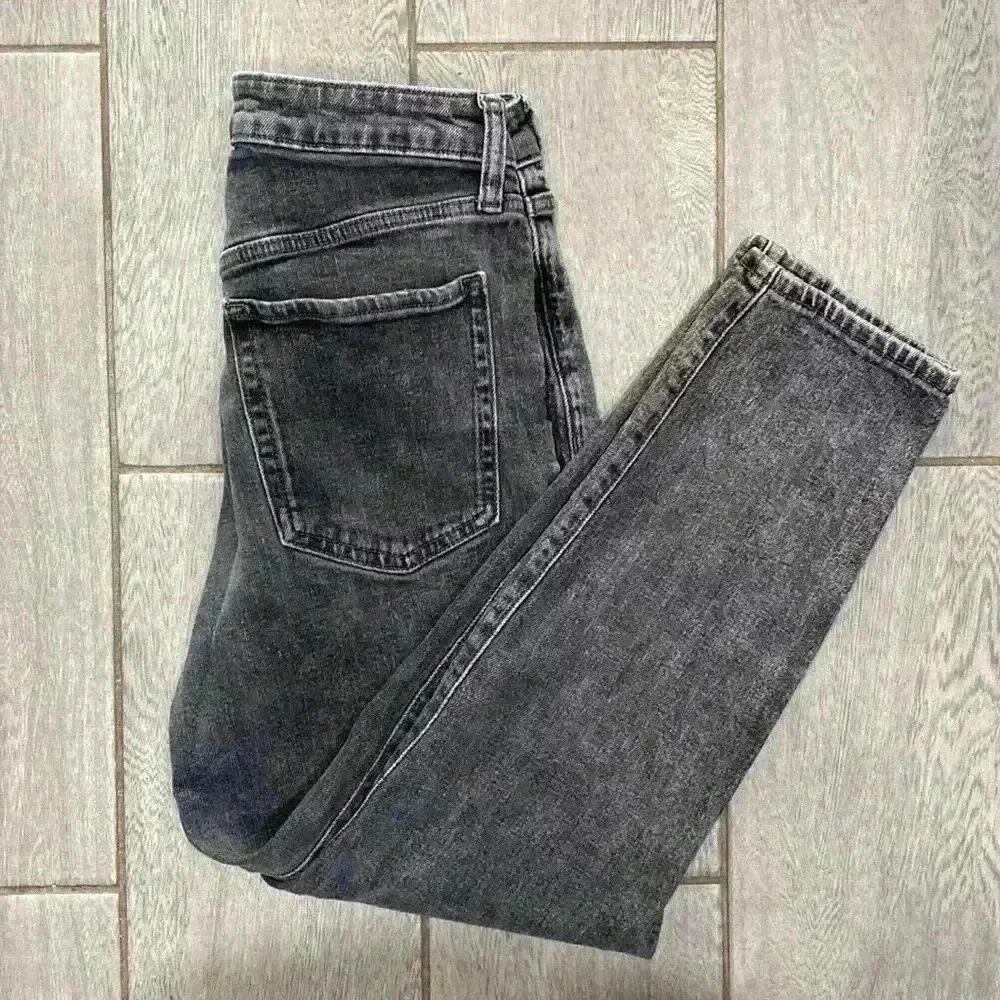 Old Navy Jeans Size 6 - Picture 4 of 4